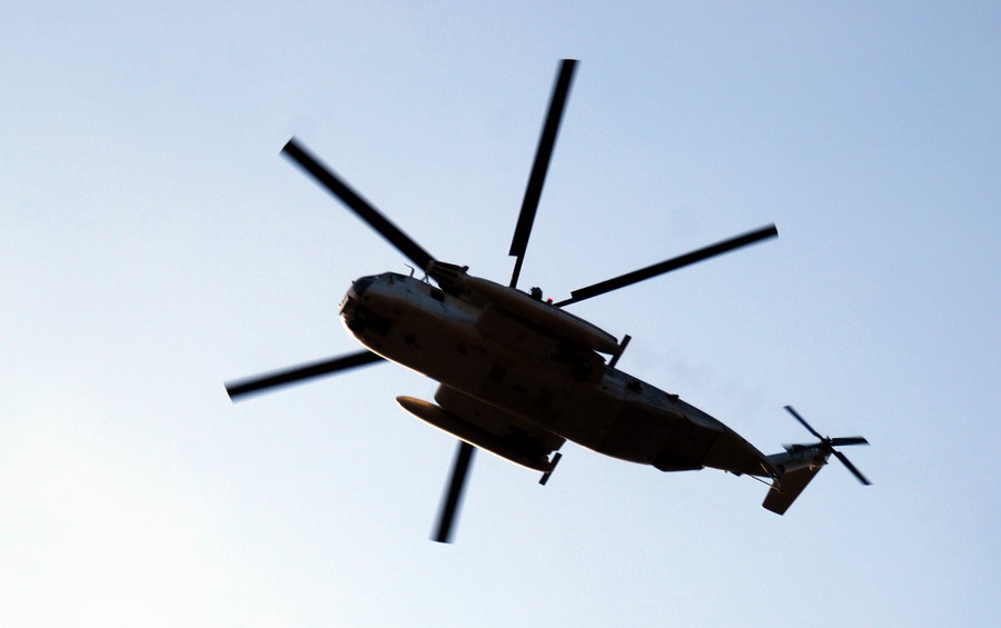 경북 의성 하늘을 날고있는 미해병대 헬리콥터 2008